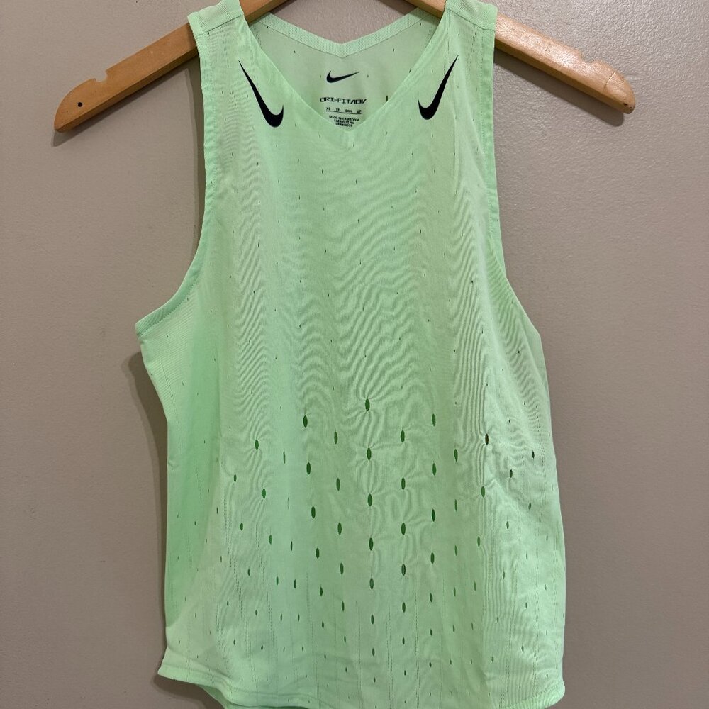 Nike AeroSwift Dri-FIT ADV Running Singlet Women's XS Volt Green FN2504 376 NEW